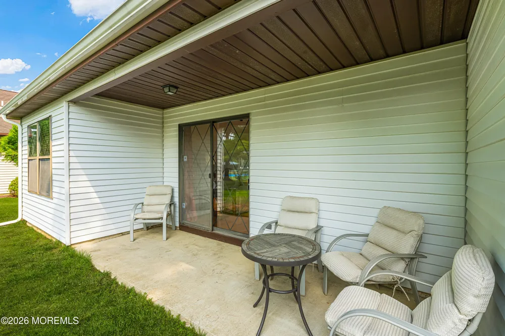 3 Hampton Drive Marlboro, NJ 07746