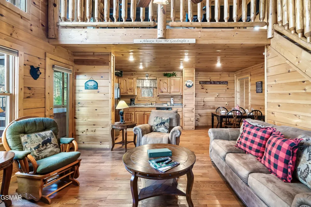 1908 Rhododendron Lane Sevierville, TN 37876