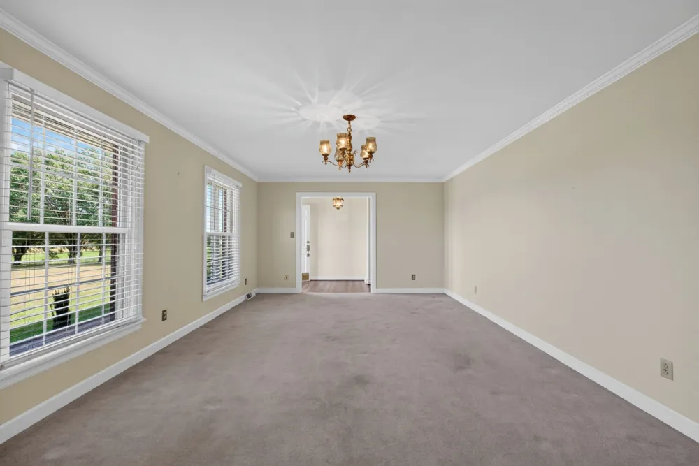 2085 Short Mountain Hwy Smithville, TN 37166