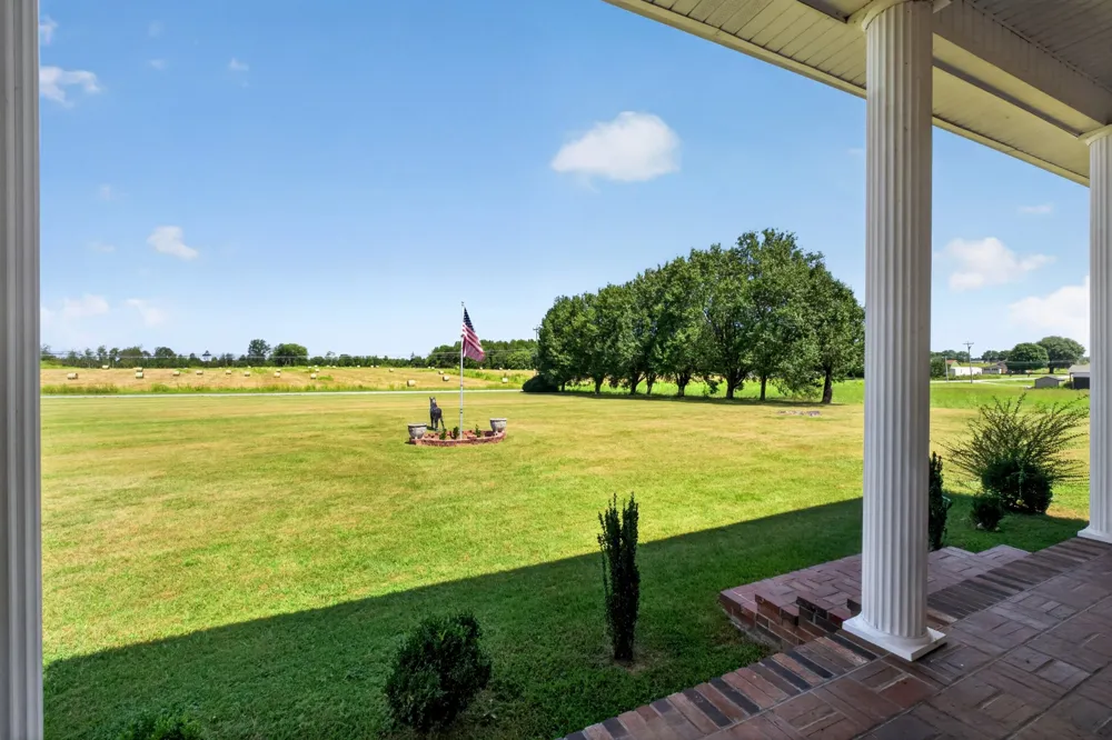 2085 Short Mountain Hwy Smithville, TN 37166