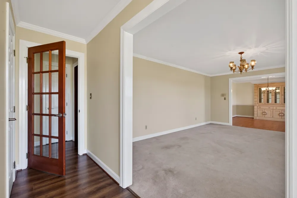 2085 Short Mountain Hwy Smithville, TN 37166