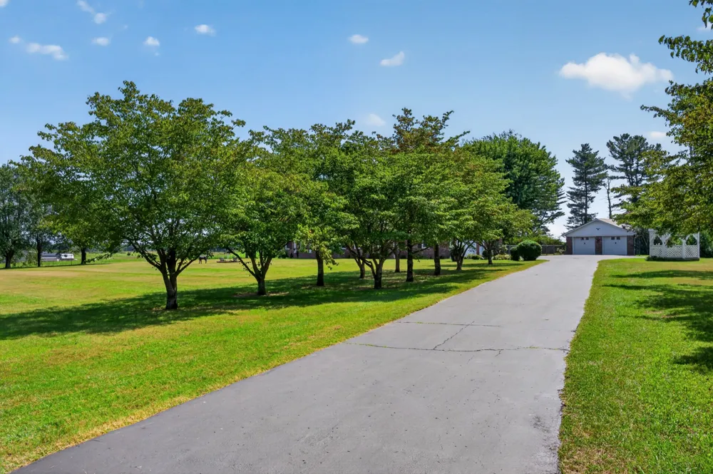 2085 Short Mountain Hwy Smithville, TN 37166