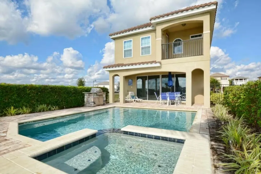7824 LOXAHATCHEE COURT Kissimmee, FL 34747