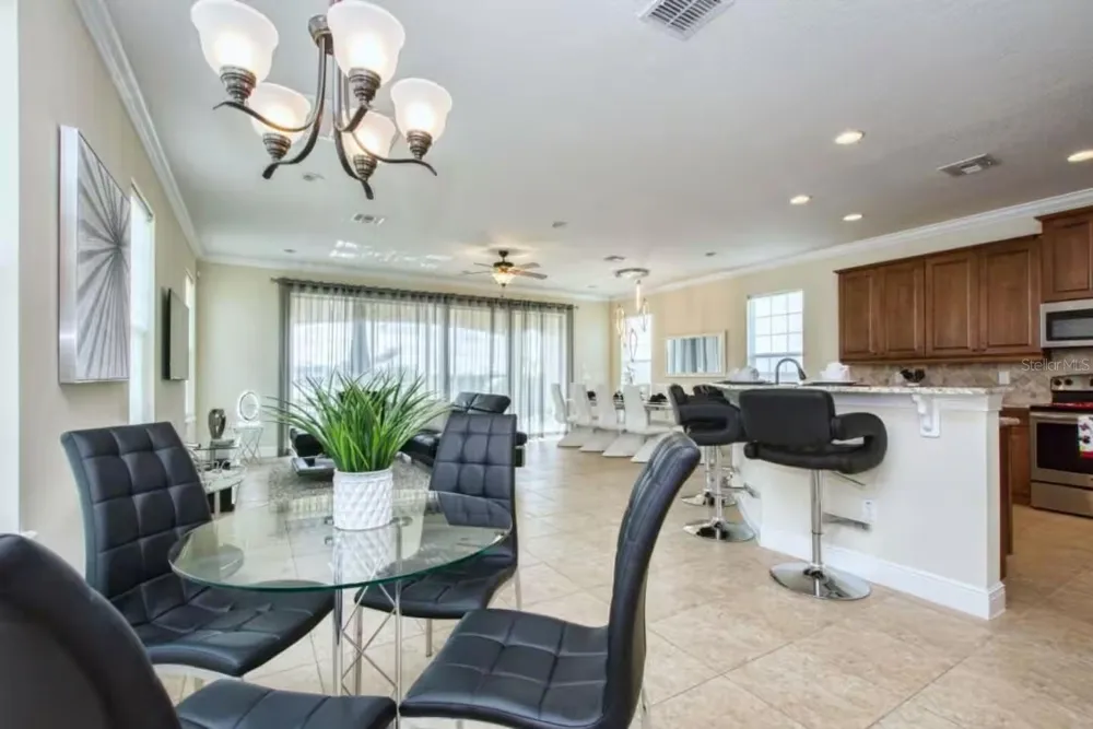 7824 LOXAHATCHEE COURT Kissimmee, FL 34747