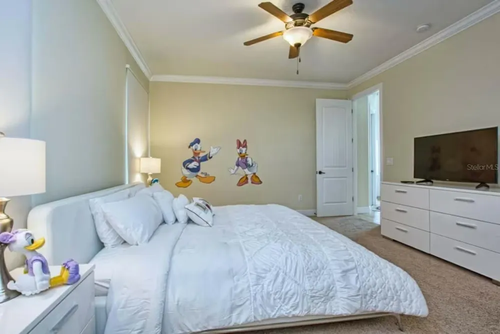 7824 LOXAHATCHEE COURT Kissimmee, FL 34747