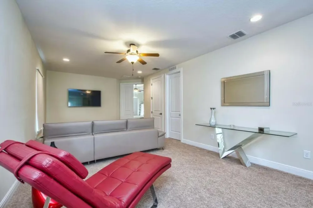 7824 LOXAHATCHEE COURT Kissimmee, FL 34747