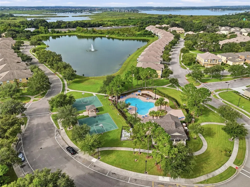 1424 SCARLET OAK LOOP Winter Garden, FL 34787