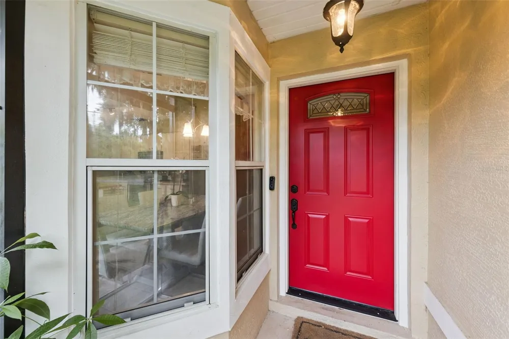 30724 FAIRVIEW AVENUE Tavares, FL 32778