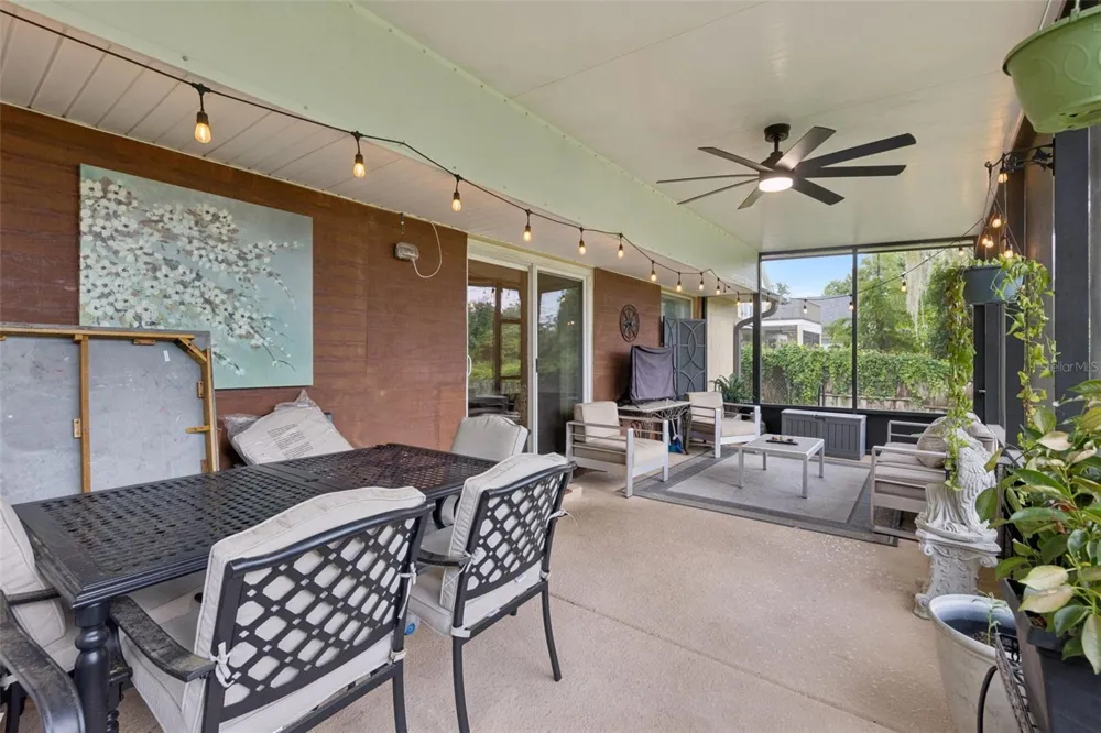 30724 FAIRVIEW AVENUE Tavares, FL 32778