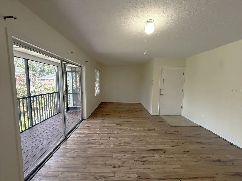 13828 ORANGE SUNSET DRIVE #202 Tampa, FL 33618
