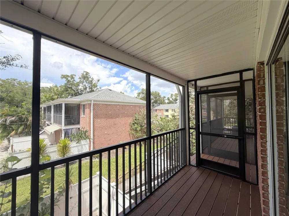 13828 ORANGE SUNSET DRIVE #202 Tampa, FL 33618