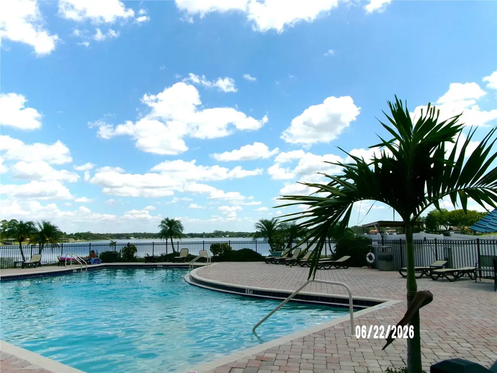 13828 ORANGE SUNSET DRIVE #202 Tampa, FL 33618