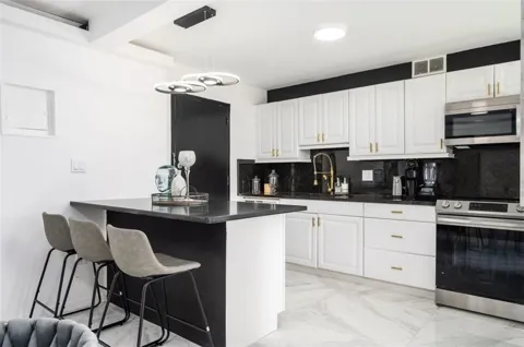 215 Piedmont Avenue NE #707