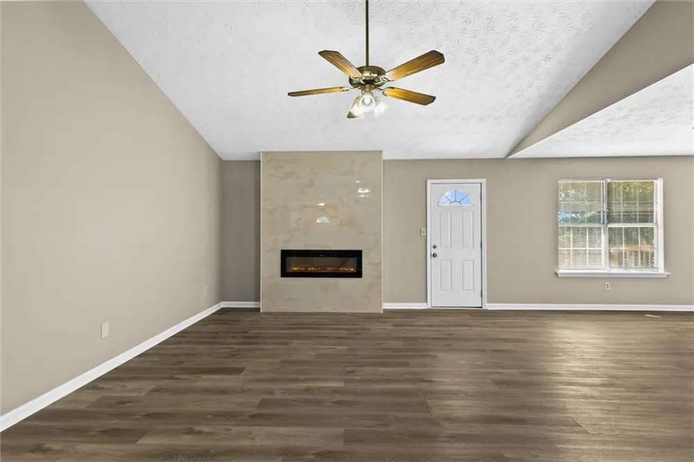 3679 Ashbill Rex, GA 30273