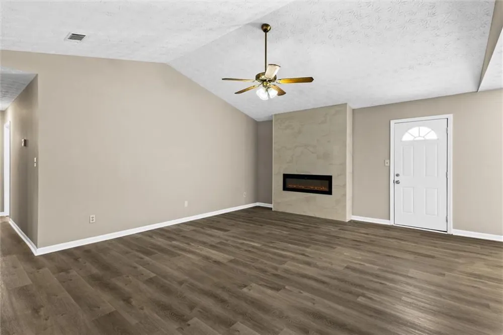 3679 Ashbill Rex, GA 30273