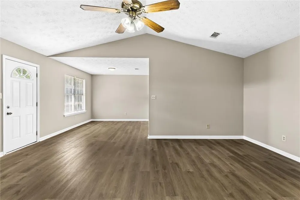 3679 Ashbill Rex, GA 30273