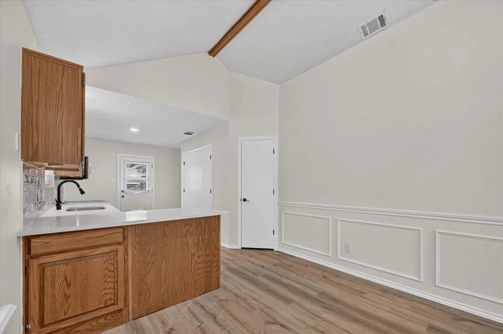 753 Red Oak Drive Lewisville, TX 75067