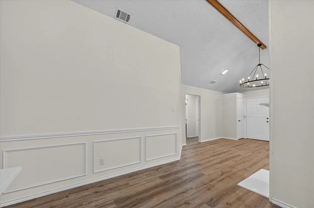 753 Red Oak Drive Lewisville, TX 75067