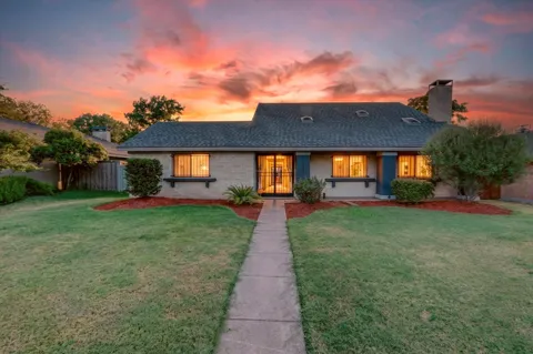 1513 Yale Boulevard