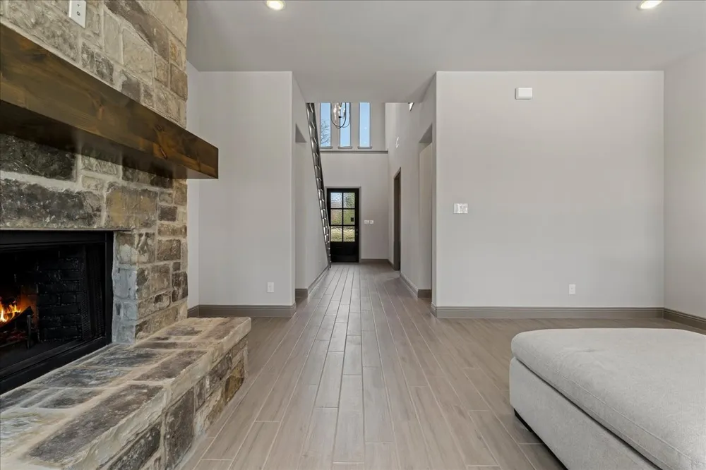 131 Spring Valley Road Paradise, TX 76073