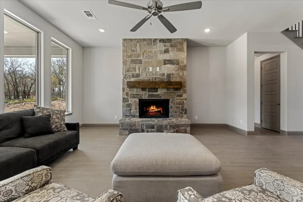 131 Spring Valley Road Paradise, TX 76073
