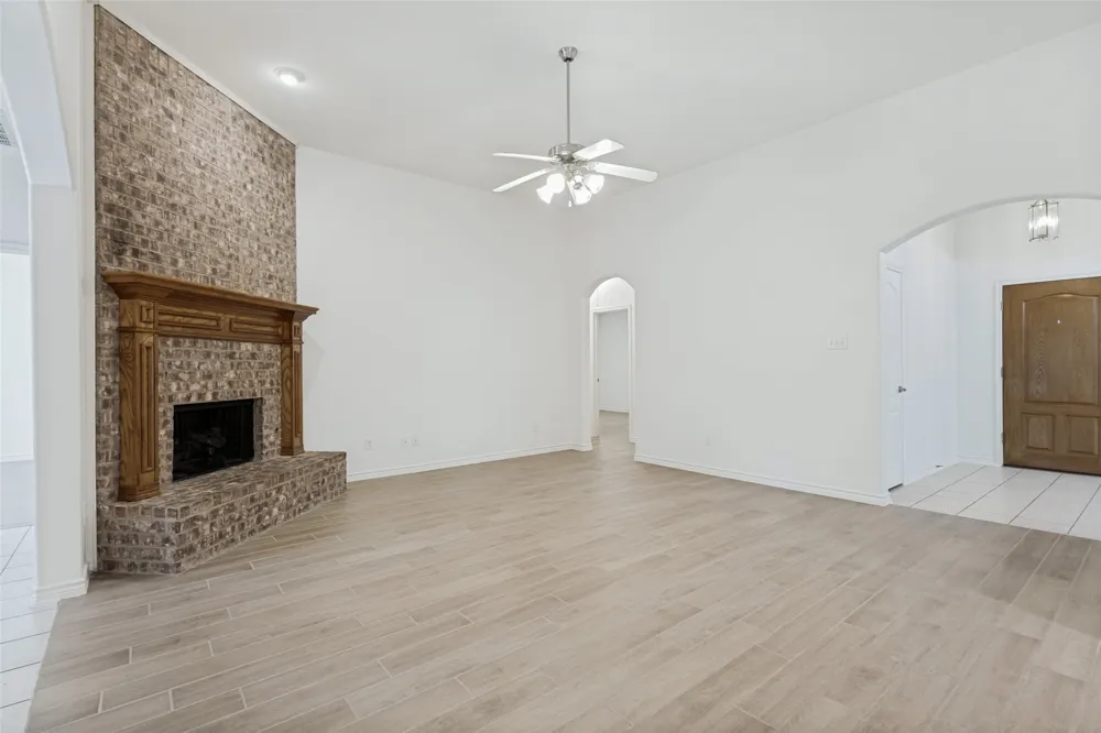 13751 Lincolnshire Lane Frisco, TX 75035