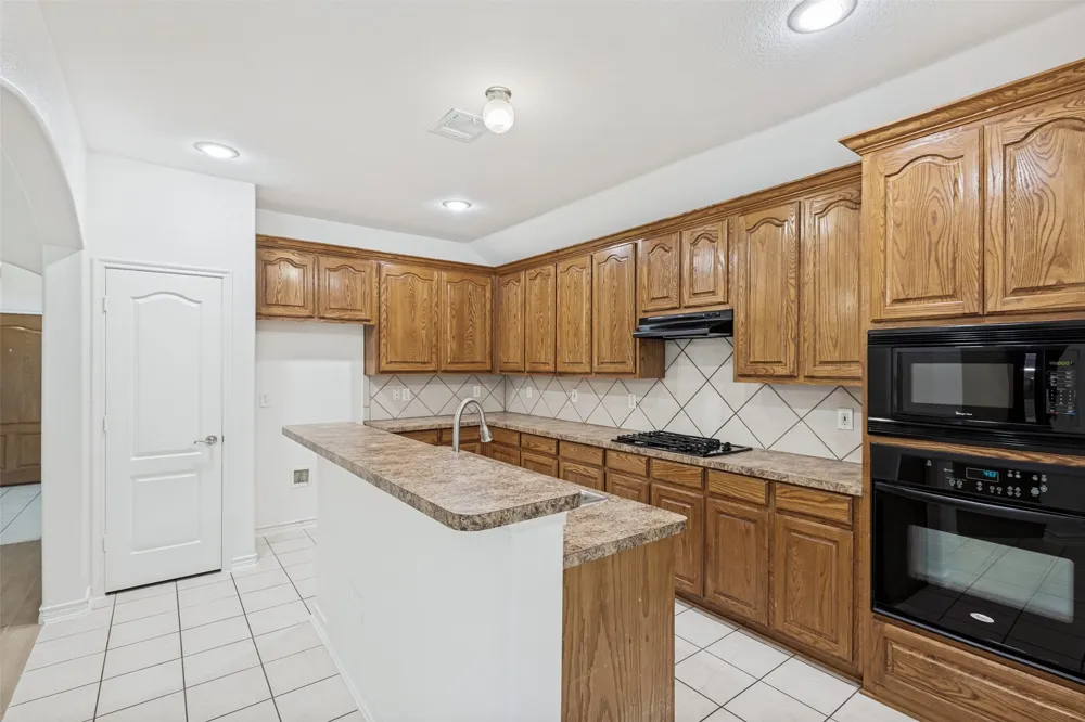13751 Lincolnshire Lane Frisco, TX 75035