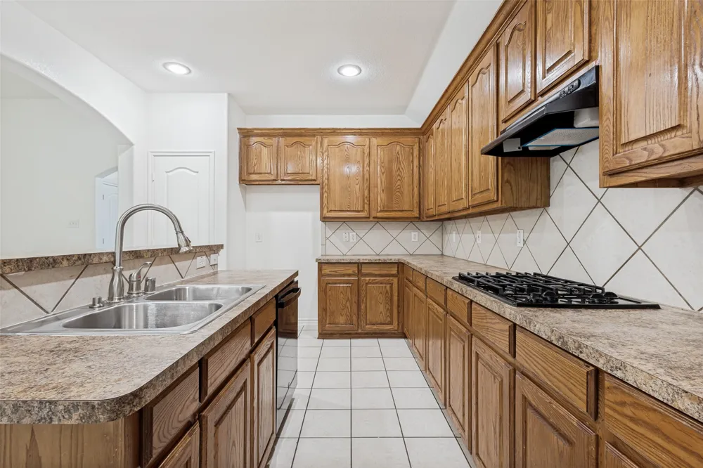 13751 Lincolnshire Lane Frisco, TX 75035