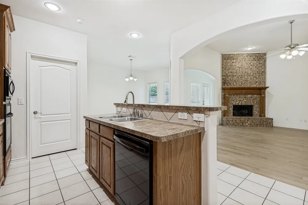13751 Lincolnshire Lane Frisco, TX 75035