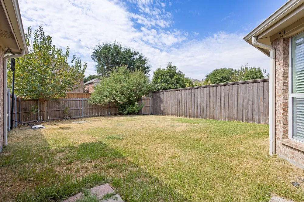 13751 Lincolnshire Lane Frisco, TX 75035