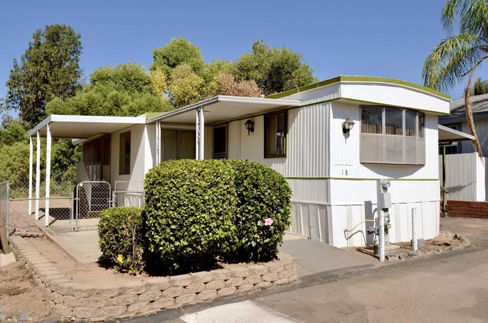 13792 Hwy 8 Business #18 El Cajon, CA 92021
