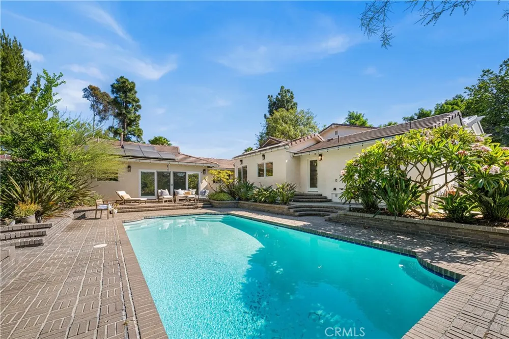 9931 Brier Lane North Tustin, CA 92705