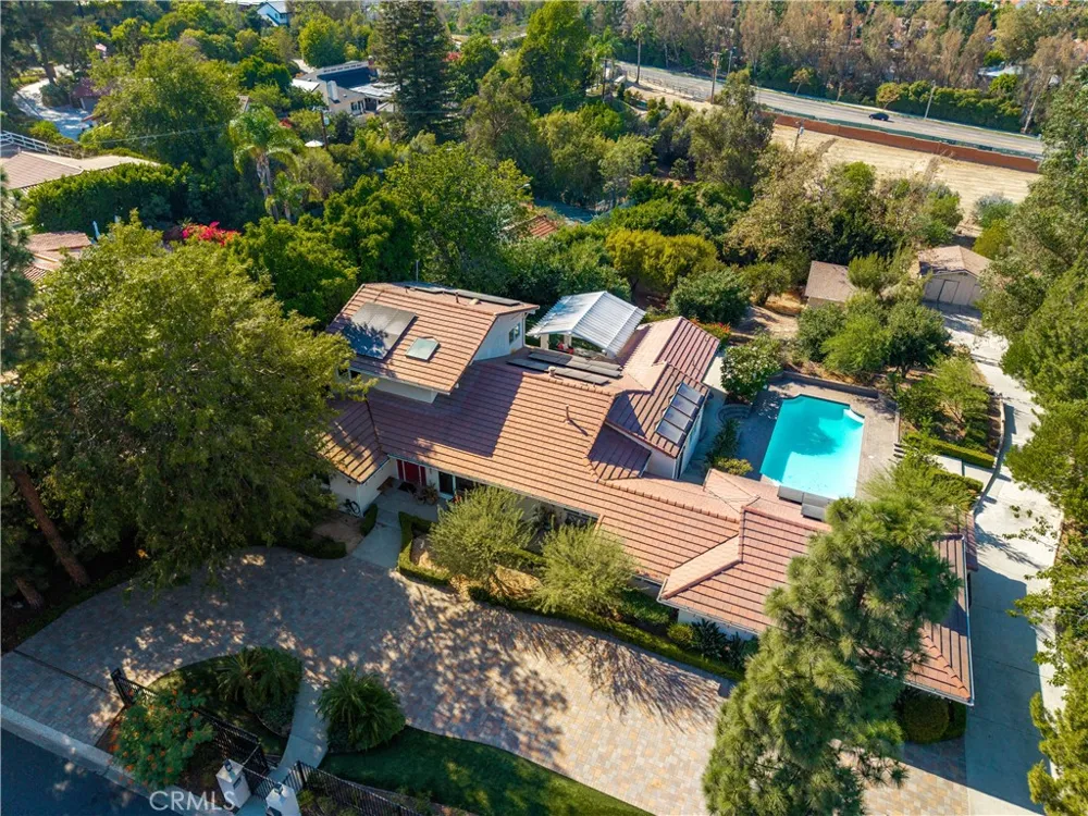 9931 Brier Lane North Tustin, CA 92705