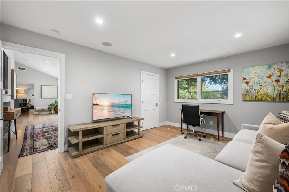 9931 Brier Lane North Tustin, CA 92705