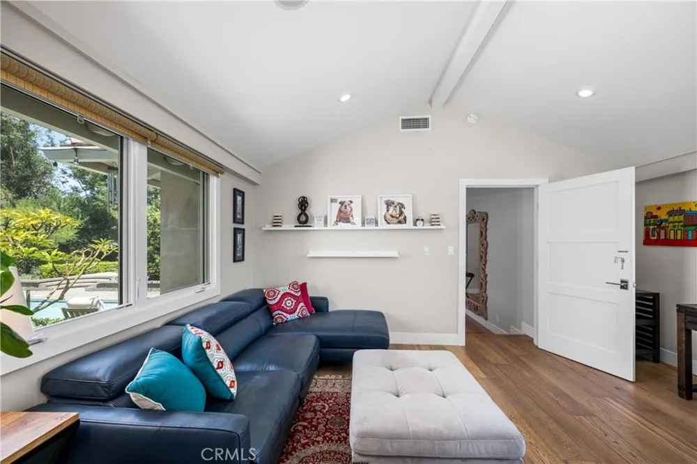 9931 Brier Lane North Tustin, CA 92705