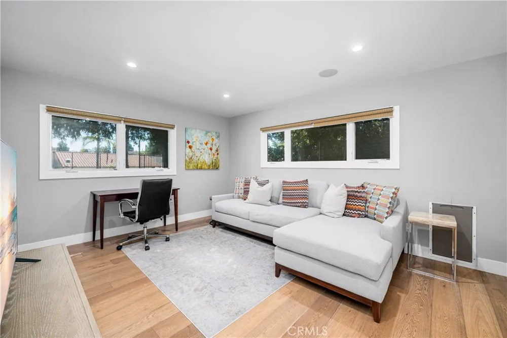 9931 Brier Lane North Tustin, CA 92705