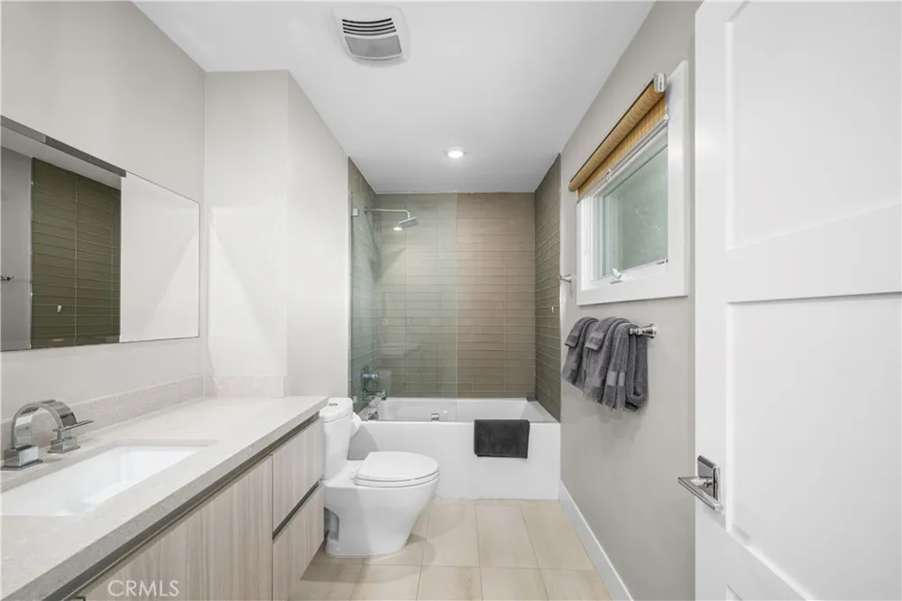 9931 Brier Lane North Tustin, CA 92705