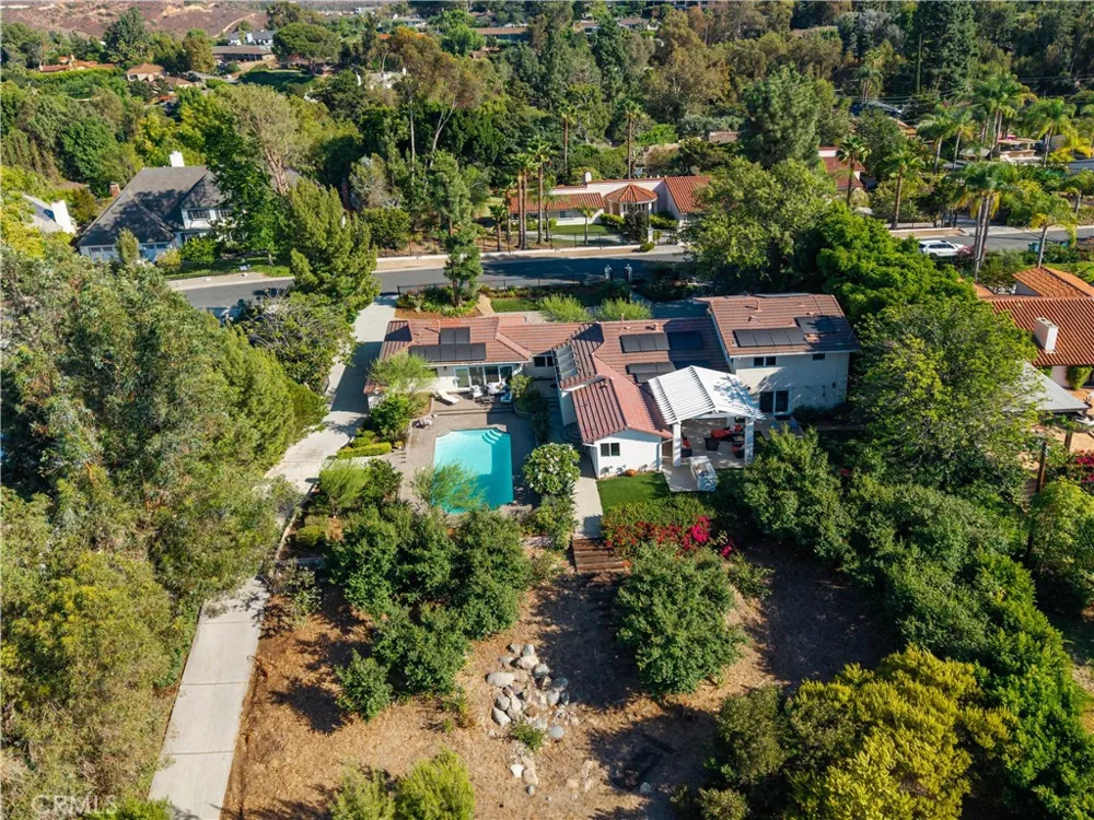 9931 Brier Lane North Tustin, CA 92705