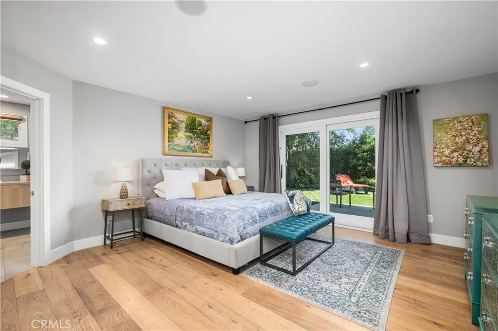 9931 Brier Lane North Tustin, CA 92705