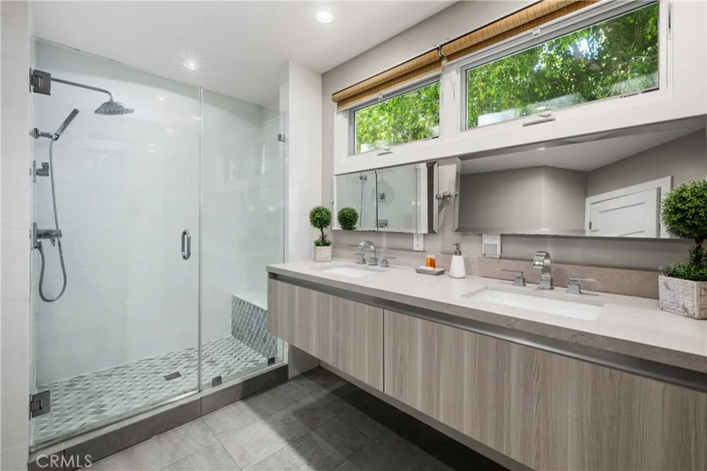 9931 Brier Lane North Tustin, CA 92705