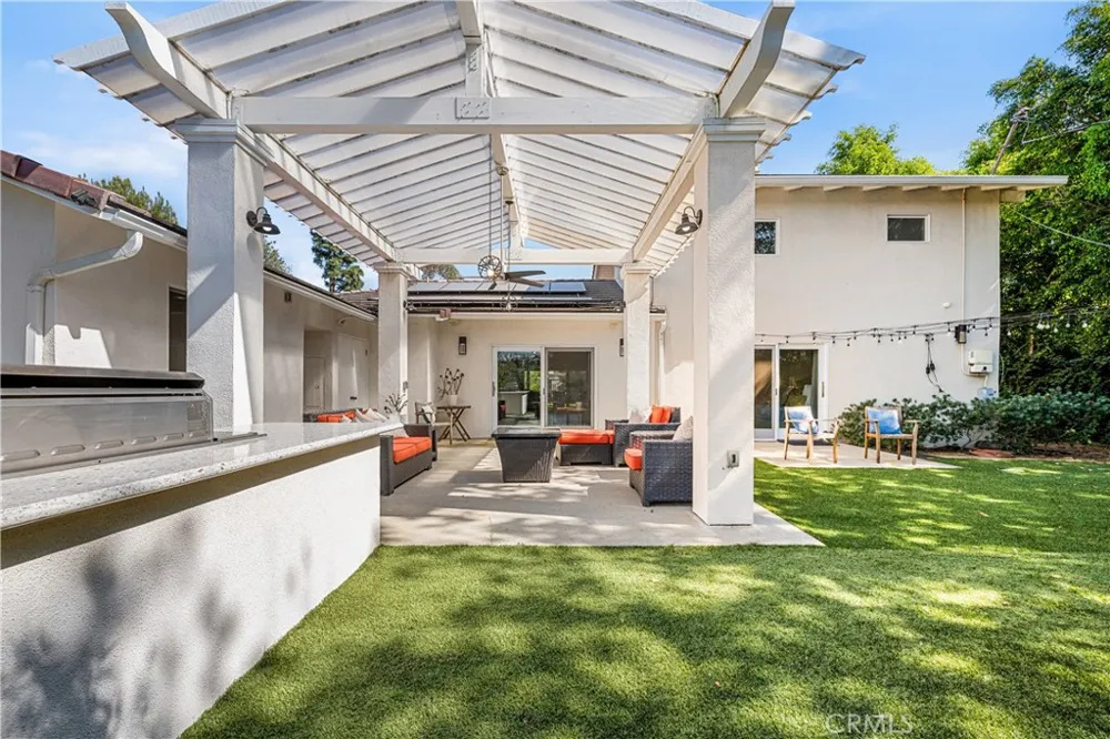 9931 Brier Lane North Tustin, CA 92705