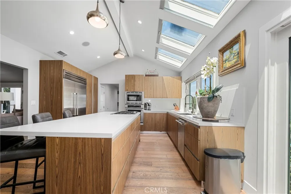 9931 Brier Lane North Tustin, CA 92705