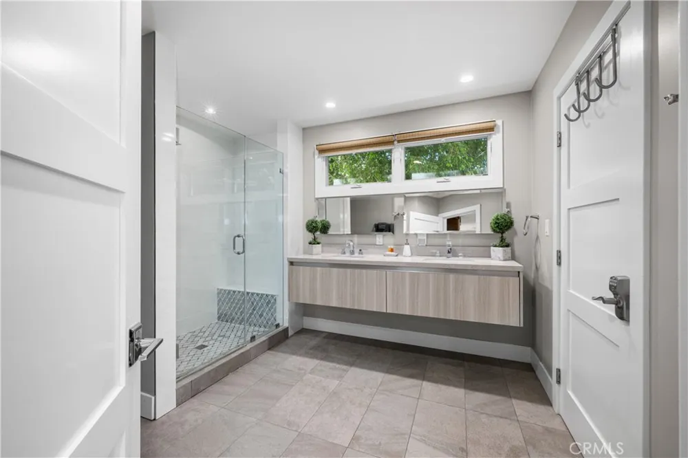9931 Brier Lane North Tustin, CA 92705