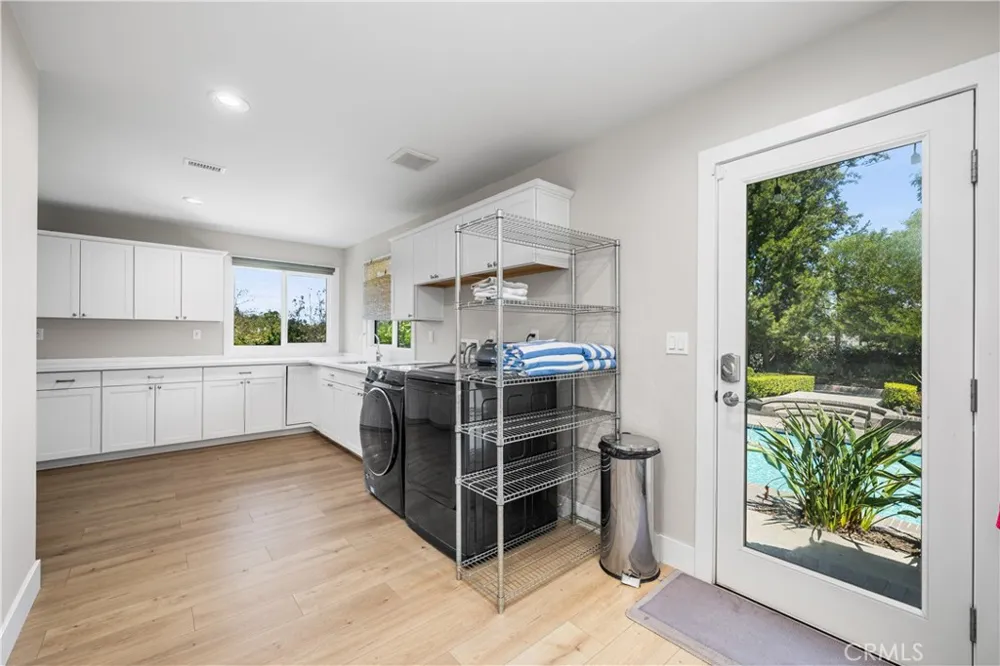 9931 Brier Lane North Tustin, CA 92705