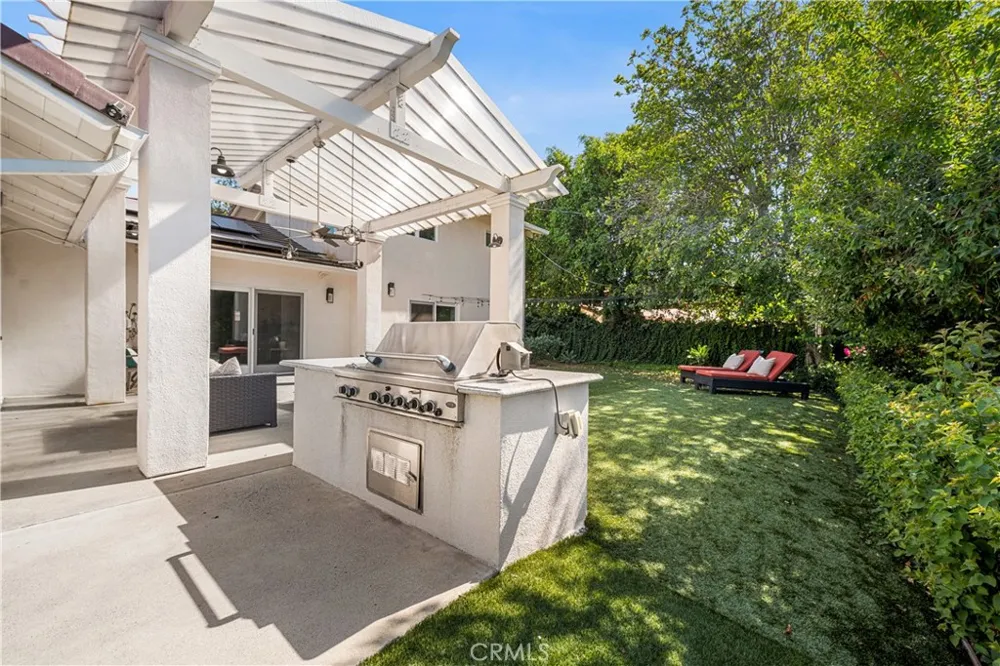 9931 Brier Lane North Tustin, CA 92705