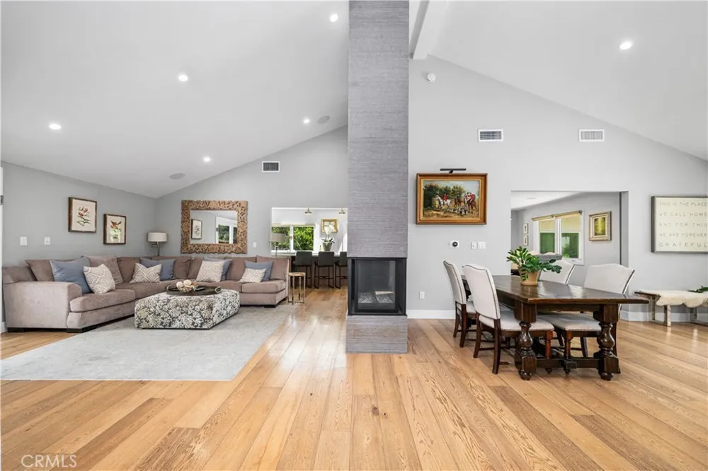 9931 Brier Lane North Tustin, CA 92705