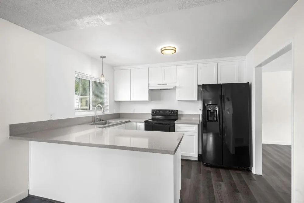 8809 Los Coches Rd Lakeside, CA 92040
