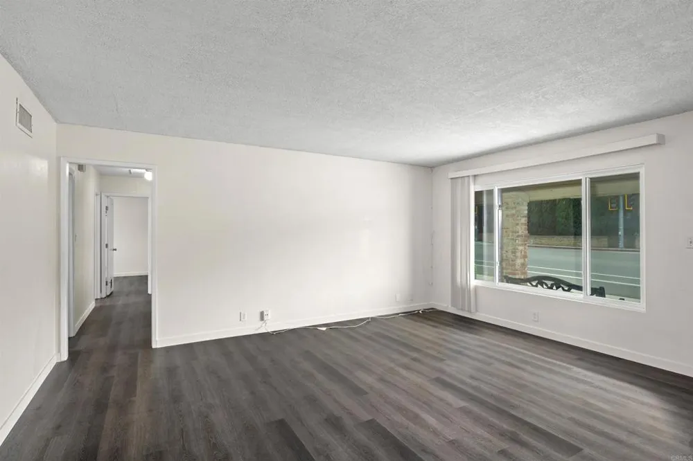 8809 Los Coches Rd Lakeside, CA 92040