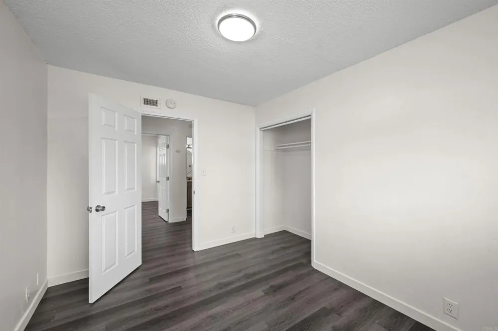 8809 Los Coches Rd Lakeside, CA 92040