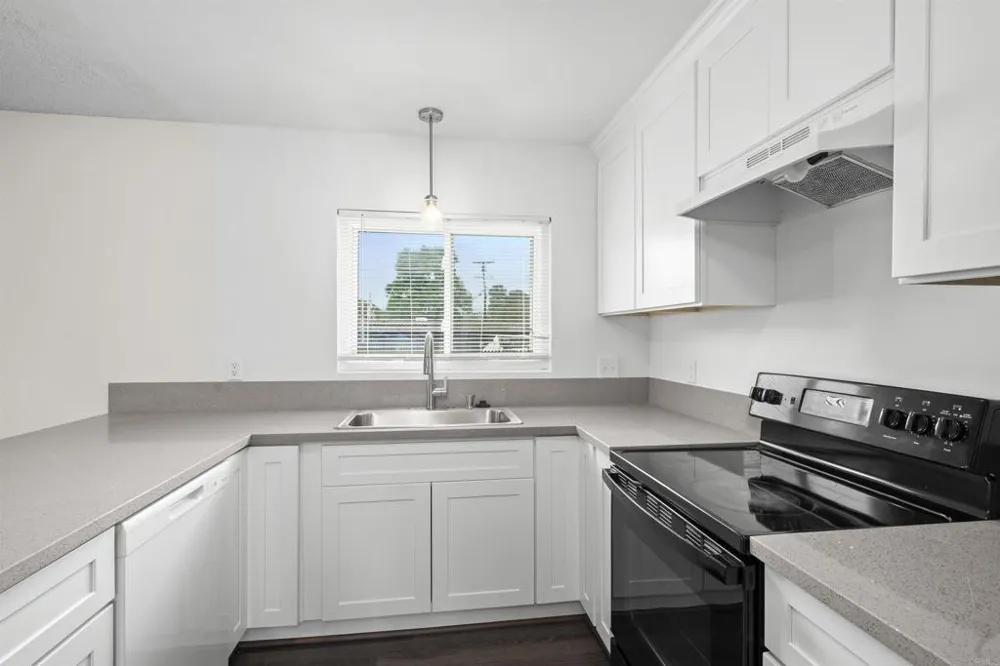 8809 Los Coches Rd Lakeside, CA 92040